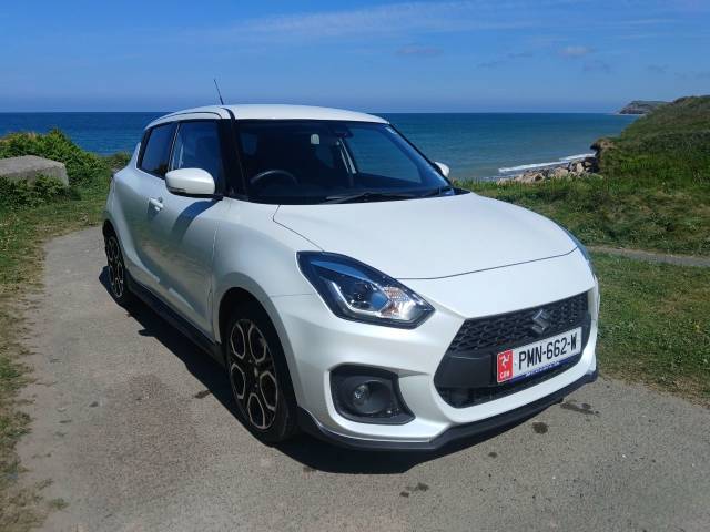 Suzuki Swift 1.4 Boosterjet 48V Hybrid Sport 5dr Hatchback Petrol Pearl White