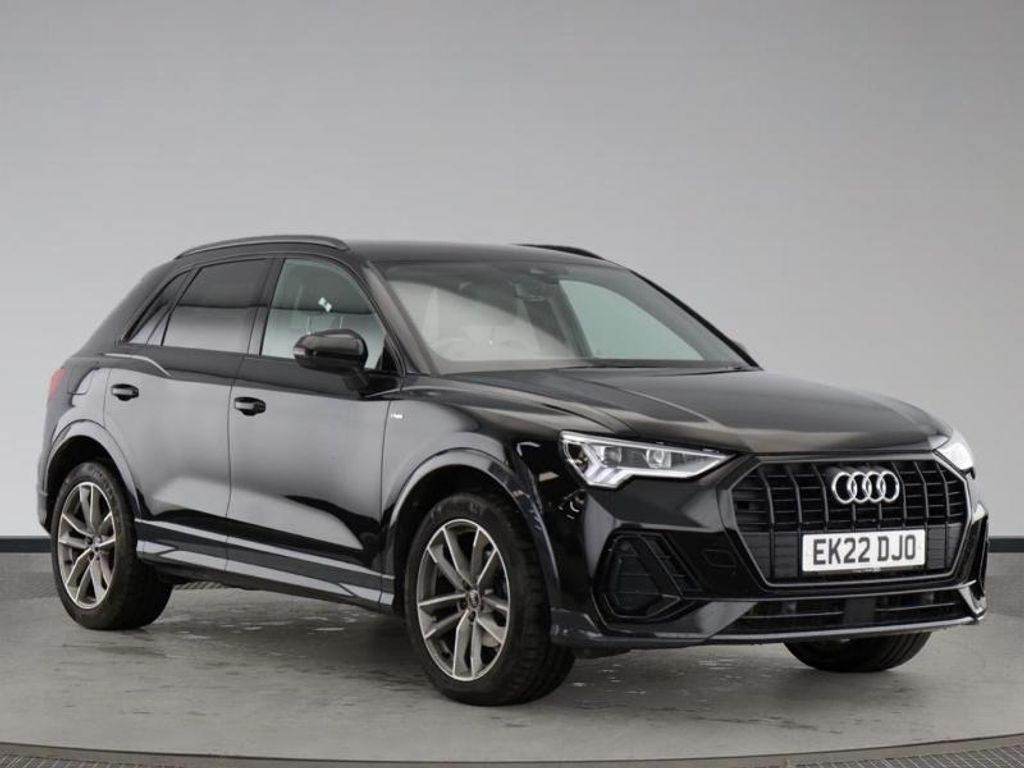 2022 Audi Q3