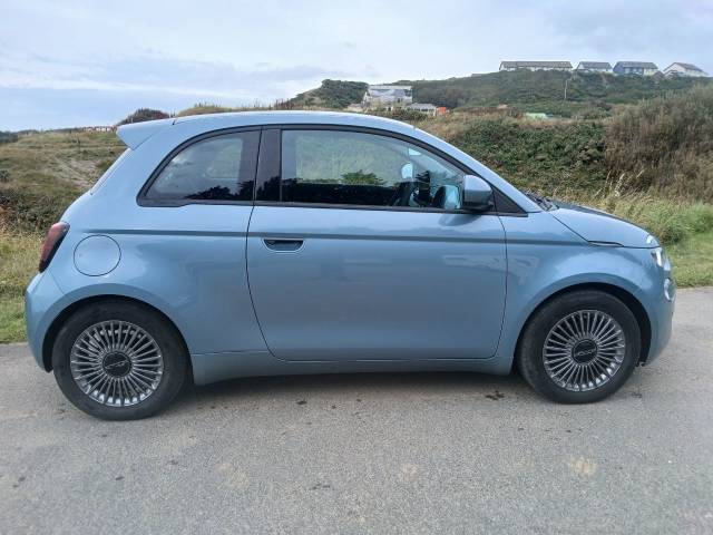 2022 Fiat 500 0.0 87kW Icon 42kWh 3dr Auto