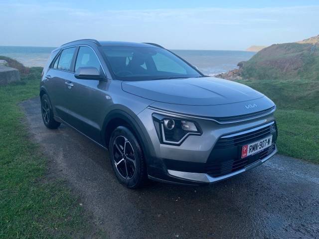 Kia Niro 1.6 GDi 127 Hybrid 2 Nav 5dr DCT Estate Hybrid Grey