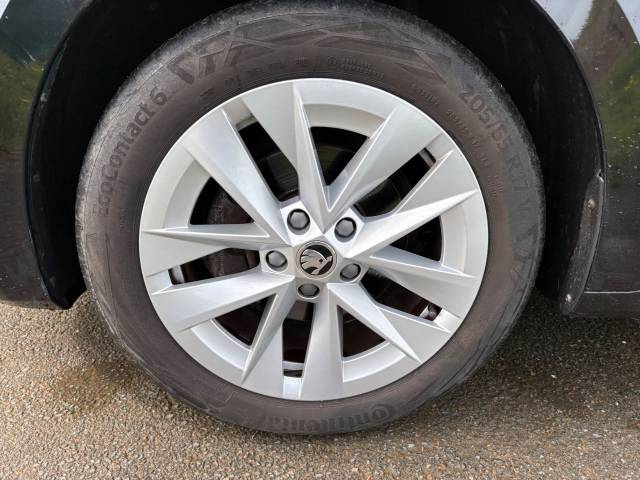 2022 Skoda Octavia 1.5 TSI SE L 5dr