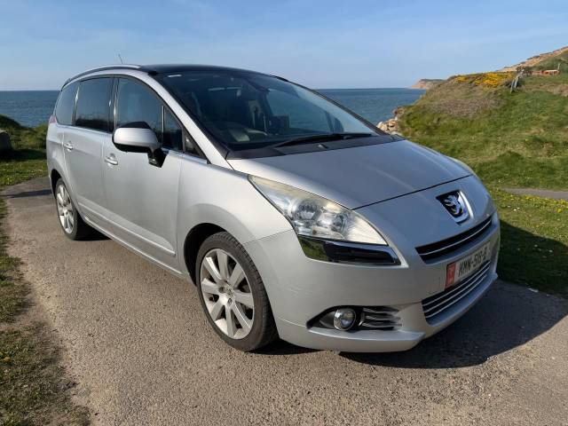 Peugeot 5008 1.6 HDi 112 Allure 5dr MPV Diesel Silver