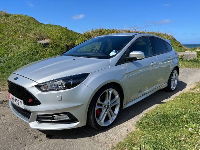 2017 Ford Focus 2.0T EcoBoost ST-3 5dr