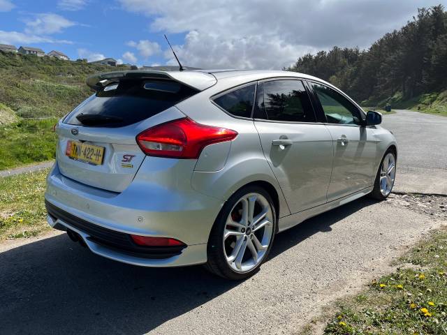 2017 Ford Focus 2.0T EcoBoost ST-3 5dr