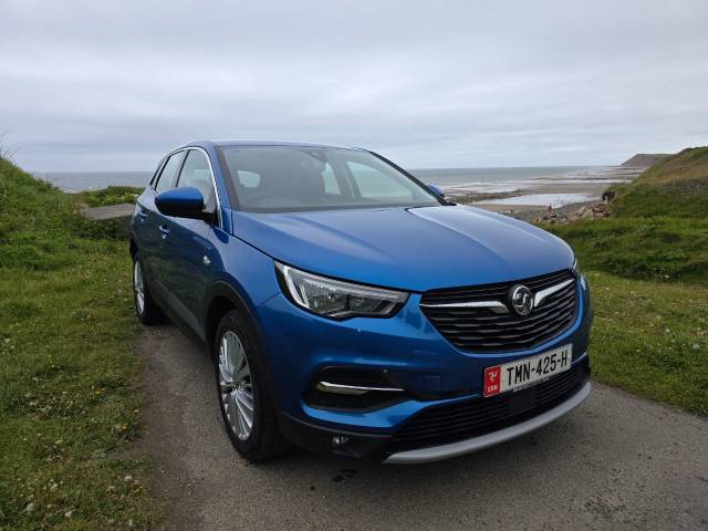 Vauxhall Grandland X 1.2 Turbo Tech Line Nav 5dr Hatchback Petrol Blue