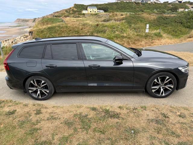 2020 Volvo V60 2.0 R-Design D4 Auto