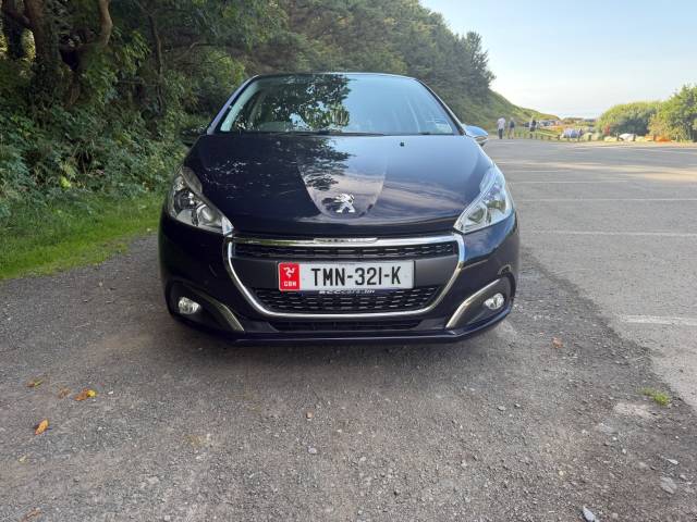 2017 Peugeot 208 1.2 PureTech 82 Allure 5dr