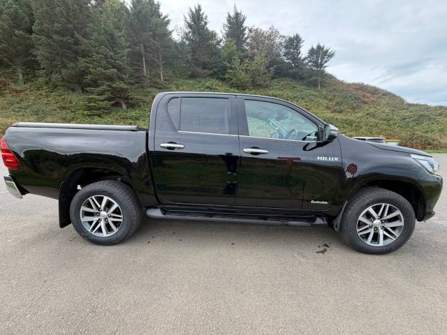2020 Toyota Hilux Invincible D/Cab Pick Up 2.4 D-4D