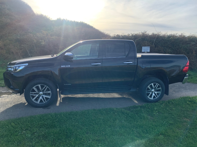 2020 Toyota Hilux Invincible D/Cab Pick Up 2.4 D-4D